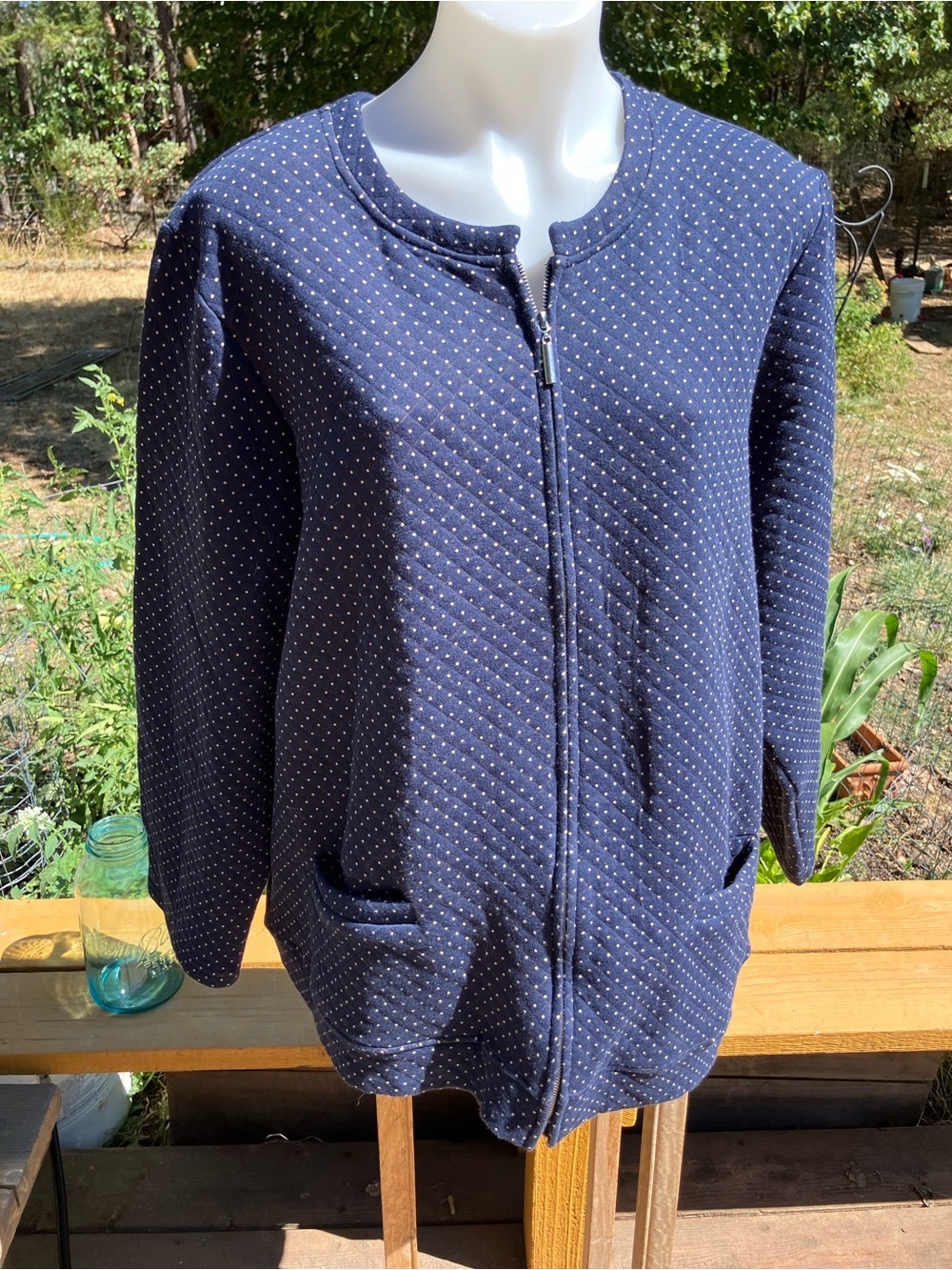 Quilted polka dot zippered cloth jacket 2X la Cera cotton blend